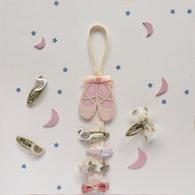 將圖片載入圖庫檢視器 Ballet Shoes Clip Hanger