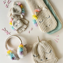 將圖片載入圖庫檢視器 Rainbow Unicorn Earmuffs