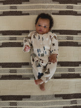 將圖片載入圖庫檢視器 Cosy Wild Onesie Undyed