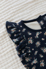 將圖片載入圖庫檢視器 Organic Cotton Frill Singlet - Sapphire Floral