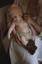 將圖片載入圖庫檢視器 BEANIE NEWBORN SALMON