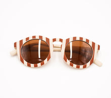 將圖片載入圖庫檢視器 POLARIZED SUNGLASSES - Stripes Atlas + Tierra