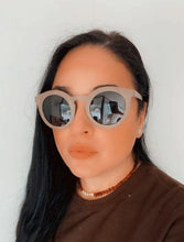 將圖片載入圖庫檢視器 Grech&Co Eyewear Sustainable Sunglasses Kid and Adult - Stone