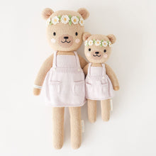 將圖片載入圖庫檢視器 Olivia the honey bear
