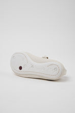 Load image into Gallery viewer, Twins - White and Black Leather Ballerinas