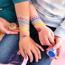 Load image into Gallery viewer, Oh Flossy Wild Wonders Kids Face Paint Set