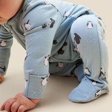 將圖片載入圖庫檢視器 Penguin Print Clever Zip Sleepsuit