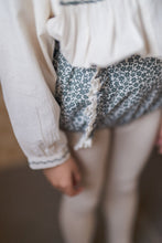 將圖片載入圖庫檢視器 Gracie Smocked Blouse