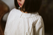 Load image into Gallery viewer, Embroidered Wendy blouse organic - off-white cotton