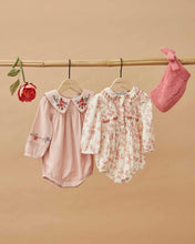 將圖片載入圖庫檢視器 Romper Ecru and pink floral smocked ROSALIE