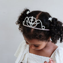 Load image into Gallery viewer, Classic princess tiara