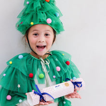 Load image into Gallery viewer, Mimi &amp; Lula&#39;s &#39;cracking&#39; gift cracker