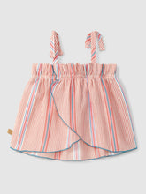 將圖片載入圖庫檢視器 Laranjinha top in fuchsia jacquard striped fabric, showcasing the detailed textured pattern and vibrant colors.