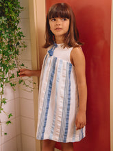 Load image into Gallery viewer, White striped textured fabric dress by Laranjinha, showcasing a stylish and comfortable design with a fitted silhouette.