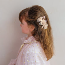 將圖片載入圖庫檢視器 Large tutu bow hair clips