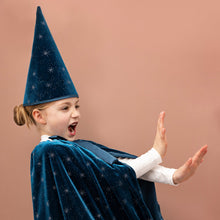 將圖片載入圖庫檢視器 Wizard cape