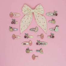 將圖片載入圖庫檢視器 Cherry print bow