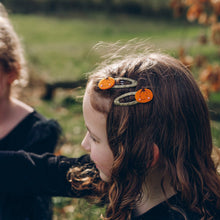 Load image into Gallery viewer, Little Pumpkin Clips - LittleBae.