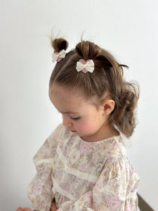 Pigtail Clips | Bow Hearts - Creme