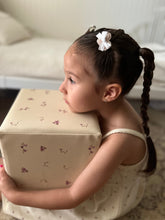 Load image into Gallery viewer, Pigtail Clips | Bow Hearts - Creme