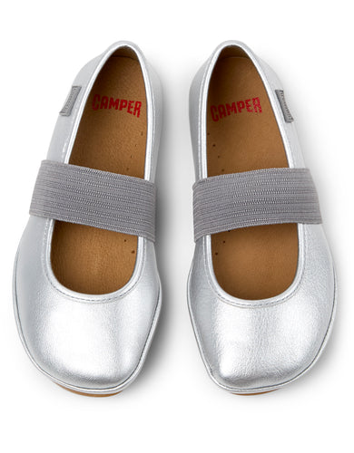 Right - Silver Leather Ballerina for Kids.