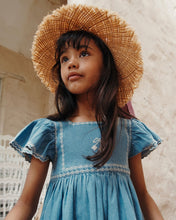 將圖片載入圖庫檢視器 Embroidered denim dress