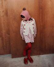 Load image into Gallery viewer, Loose-fitting pink dress with red flowers