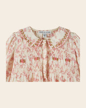 將圖片載入圖庫檢視器 Blouse Ecru and pink smocked ROSALIE