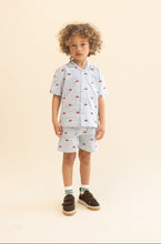 將圖片載入圖庫檢視器 Flöss Albert Shorts in blue gingham fabric, casual men's bottom with a comfortable fit and classic pattern.