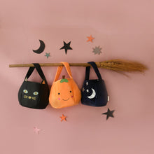 Load image into Gallery viewer, Little Pumpkin Bucket Bag
