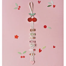 將圖片載入圖庫檢視器 Very Cherry Clip Hanger - LittleBae.