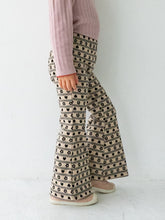 將圖片載入圖庫檢視器 Flower heart pants - Beige-black