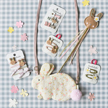 將圖片載入圖庫檢視器 Tiny Blossom Bunny Bag