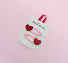 Load image into Gallery viewer, Love Heart Glitter Clips