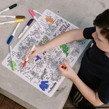 將圖片載入圖庫檢視器 Deck The Halls Classic Colouring &amp; Doodle Mat