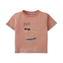 將圖片載入圖庫檢視器 Baby Levi Rubber Duckie graphic T-shirt by Gingersnaps, featuring a playful duckie print on soft fabric.