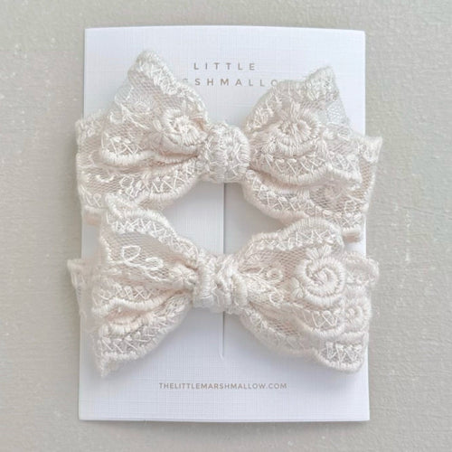 LACE PIGTAIL SET // PRIMROSE