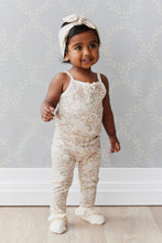 Load image into Gallery viewer, Organic Cotton Everyday Legging - April Eggnog