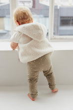 Load image into Gallery viewer, Organic Cotton Legging - Apples Seneca Rock