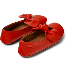 將圖片載入圖庫檢視器 Right - Red Leather Ballerina for Kids.