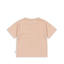 Load image into Gallery viewer, itty tee - cameo rose