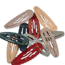 Load image into Gallery viewer, 10 pack junior scallop hair clips - multi