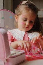 Load image into Gallery viewer, on the go eyeshadow - pink