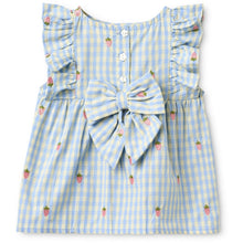 將圖片載入圖庫檢視器 Flöss Mille Baby SL Sky Berry Gingham top featuring a soft fabric, classic gingham pattern, and comfortable fit for little ones.