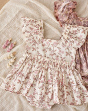 Load image into Gallery viewer, Velvet Heart Clips | Raspberry