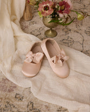 Load image into Gallery viewer, Bow Ballet Flat || Antique