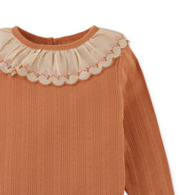 將圖片載入圖庫檢視器 BABY GIRLS RIB TEE WITH EMBROIDERED SCALLOP COLLAR