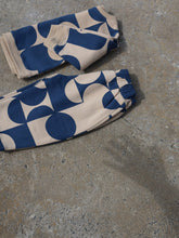 Load image into Gallery viewer, Azulejos Traveller Pants