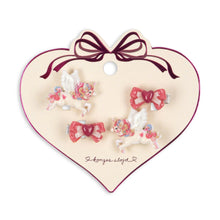 Load image into Gallery viewer, Set of hair clips with bows on a heart-shaped display card