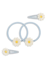 將圖片載入圖庫檢視器 Set of hair ties and clips with daisy designs on a white background